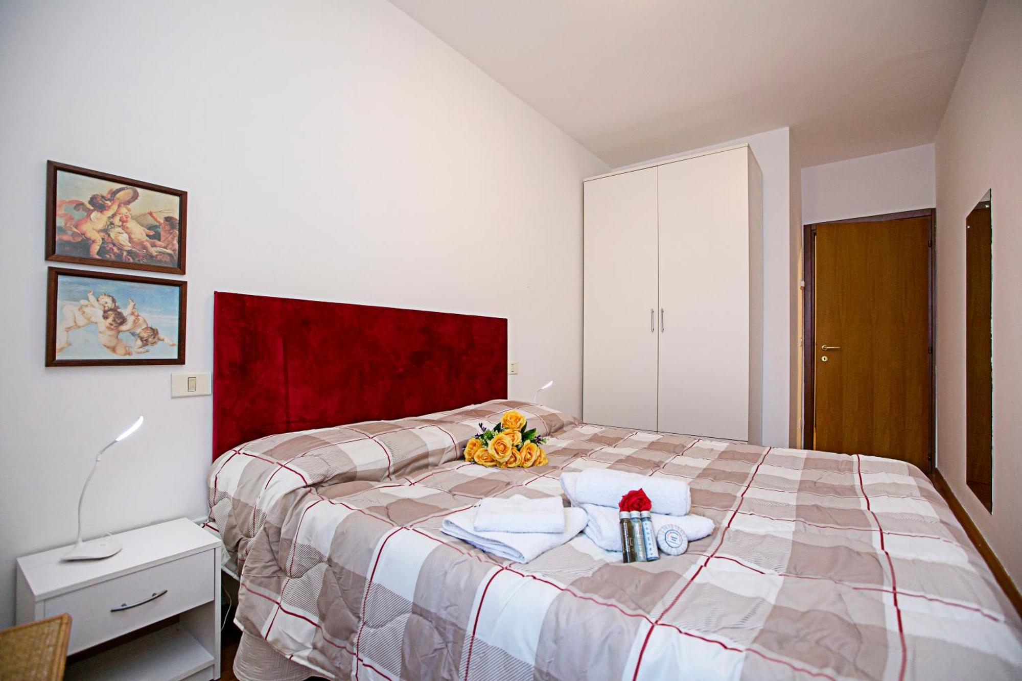 Appartamento Centro Storico Riva 2 - Happy Rentals Buitenkant foto